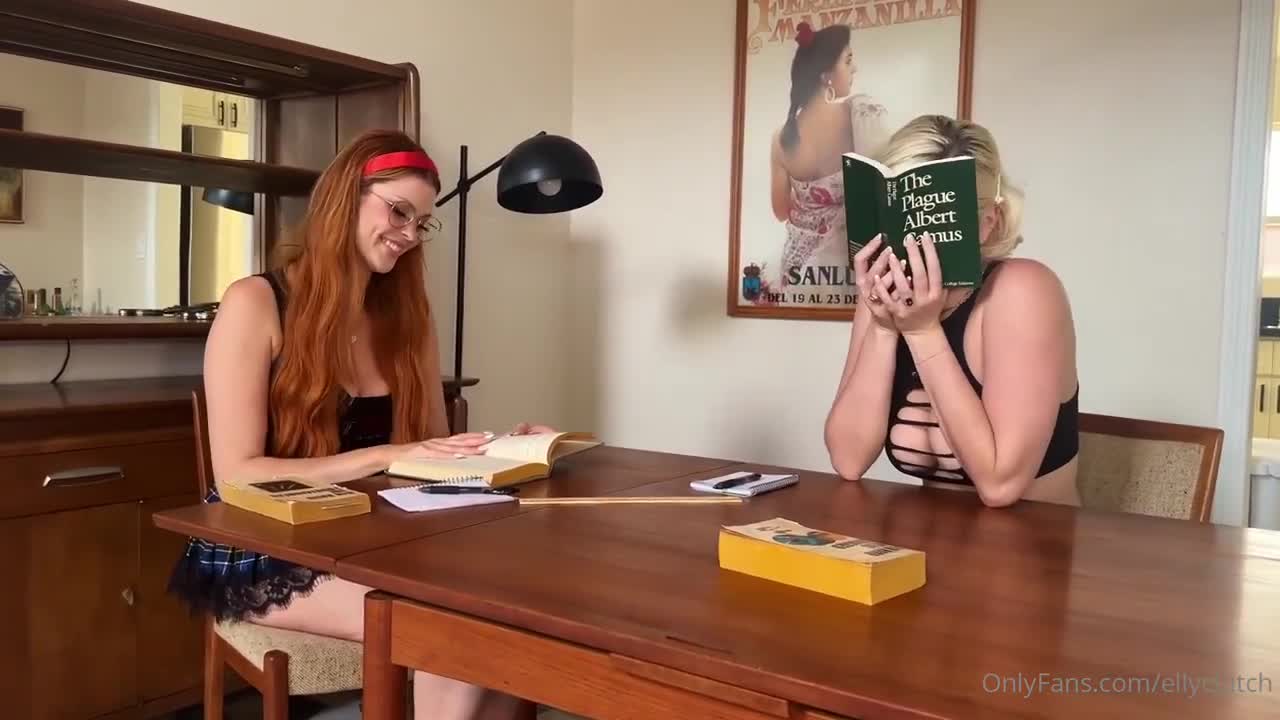 Elly Clutch OnlyFans leaked Elly Clutch GG Skye Blue Naughty College Students Eating Pussy on HDthot