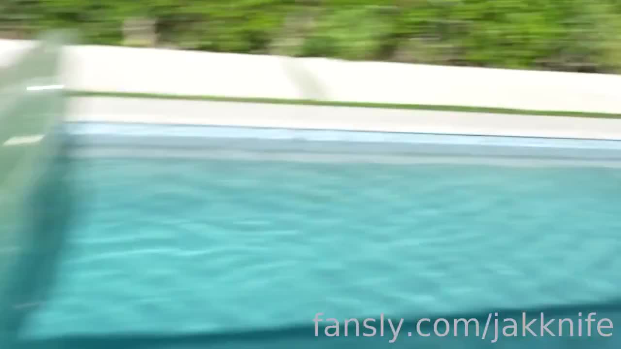 Effy Cutie OnlyFans leaked Effy Cutie – Pool Boy Fucks Hot Client on HDthot