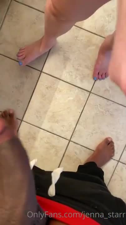 Jenna Starr OnlyFans leaked Jenna Starr – Soppy Messy Blowjob In The Bathroom on HDthot