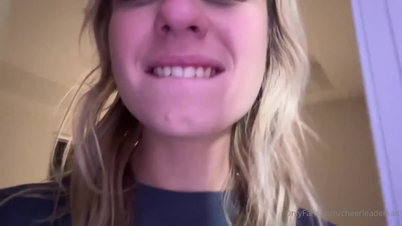 Cheerleader Kait And RyBaby BFF Threesome Shairing Huge BWC