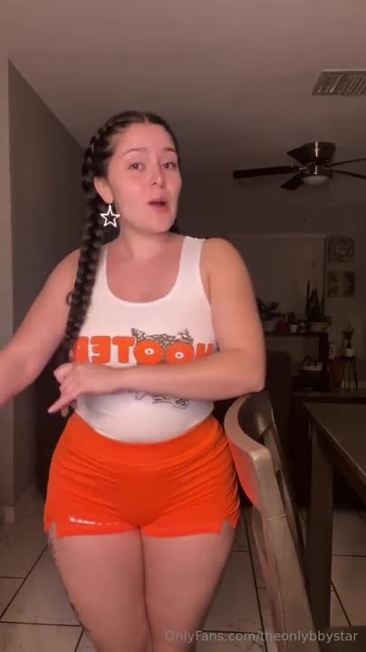 Bbystar – Slutty Hooters Waitress Dildo JOI