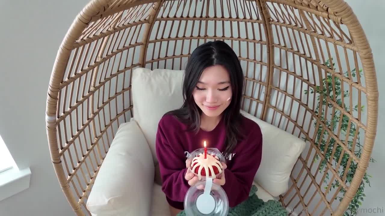 Lucy Mochi – Birthday Oil Massage Happy Ending Creampie