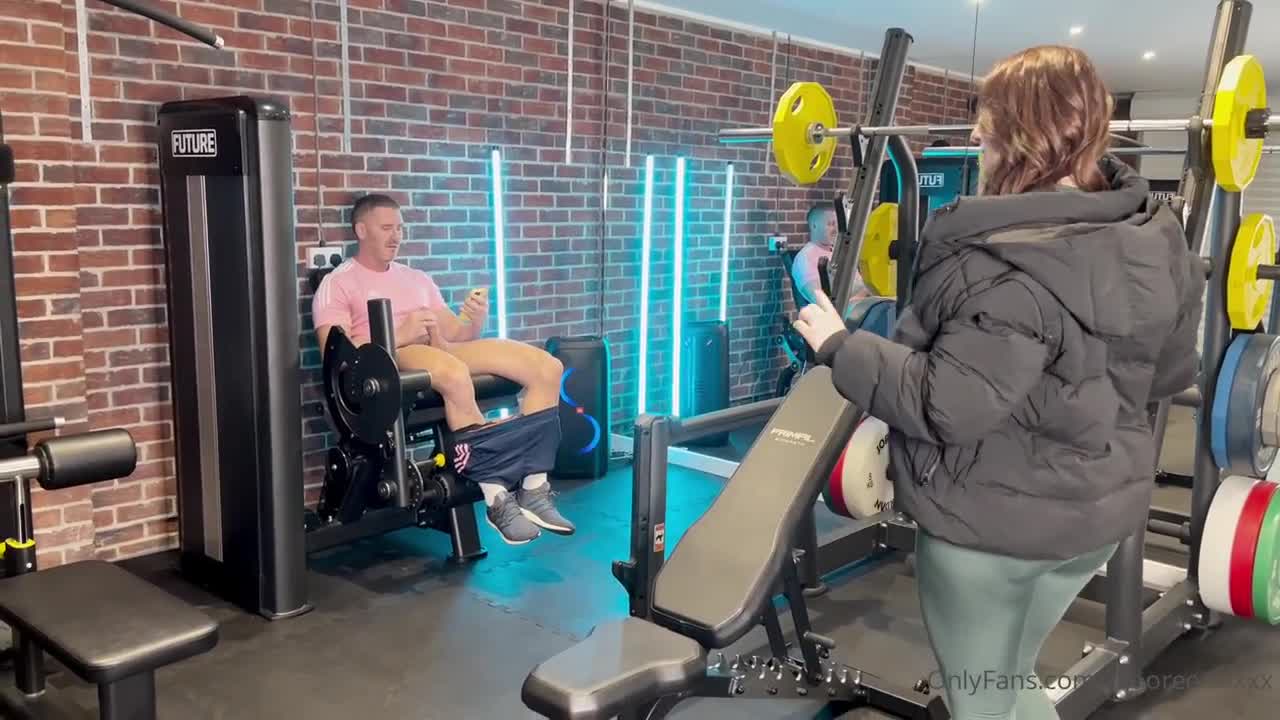 Erin Moore OnlyFans leaked Erin Moore Fucked At Gym on HDthot