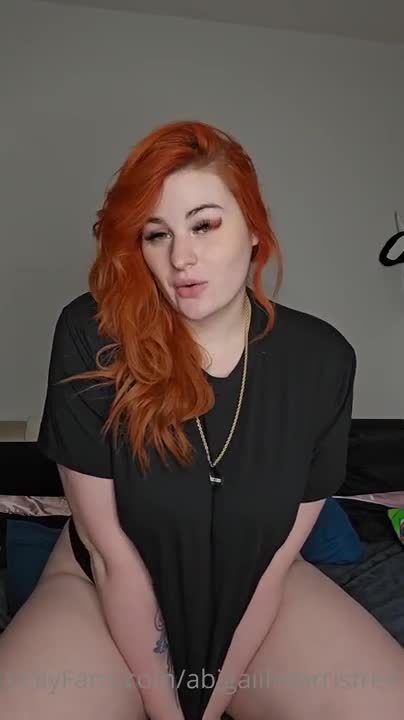 Abigaiil Morris – Solo Pussy Fuck And Tittyfuck