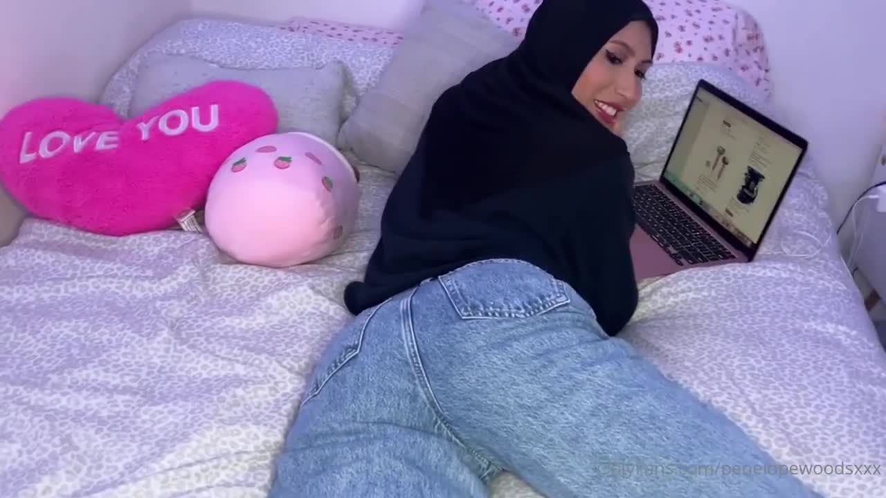 Penelope Woods Hijab Stepsister Anal POV