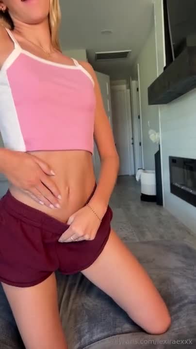 Lexi Rae – First Sextape With Creampie