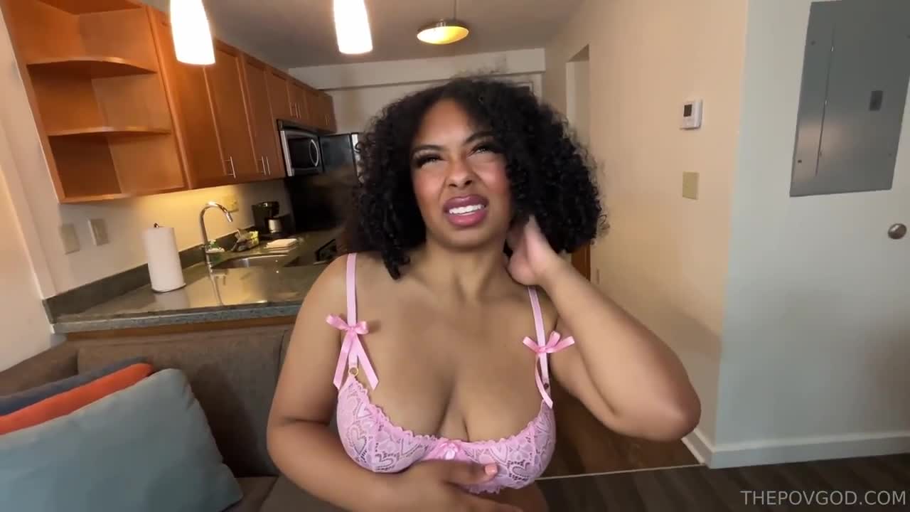 Hadiya Honey – POV Hotel Hookup