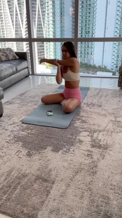Jade Teen – Yoga Instructor Sextape