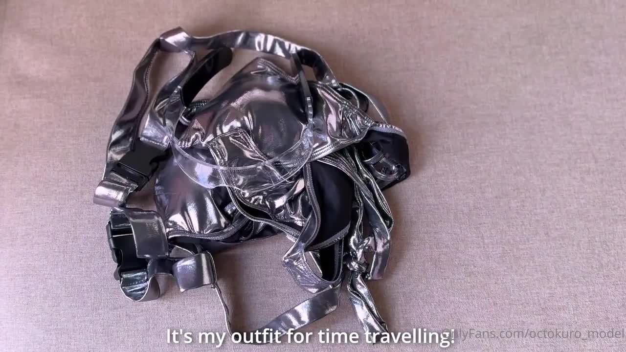 Octokuro – Horny Assistant 2.0 Secrets Of The Time Machine