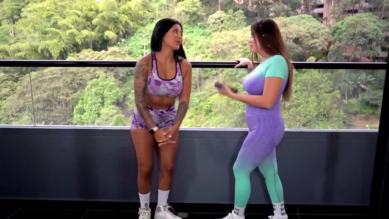 Mariana Martix And Sara Blonde Sharing a BWC