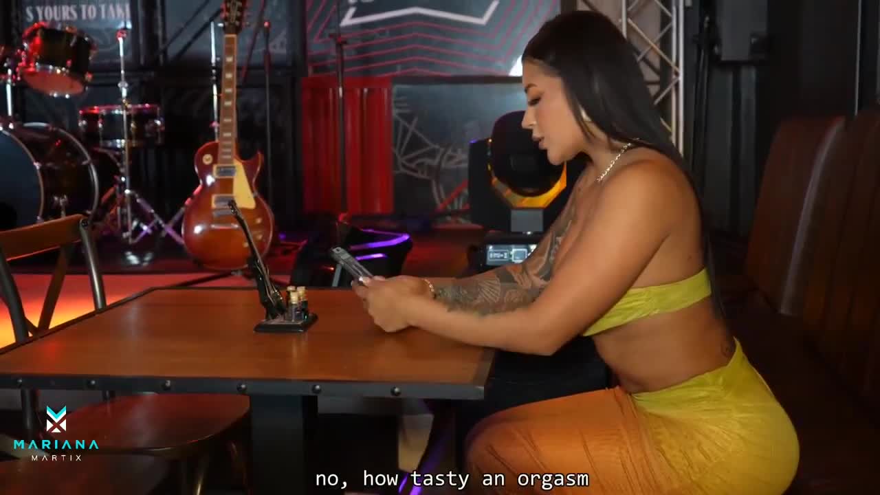Mariana Martix Sex In The Restaurant Bathroom