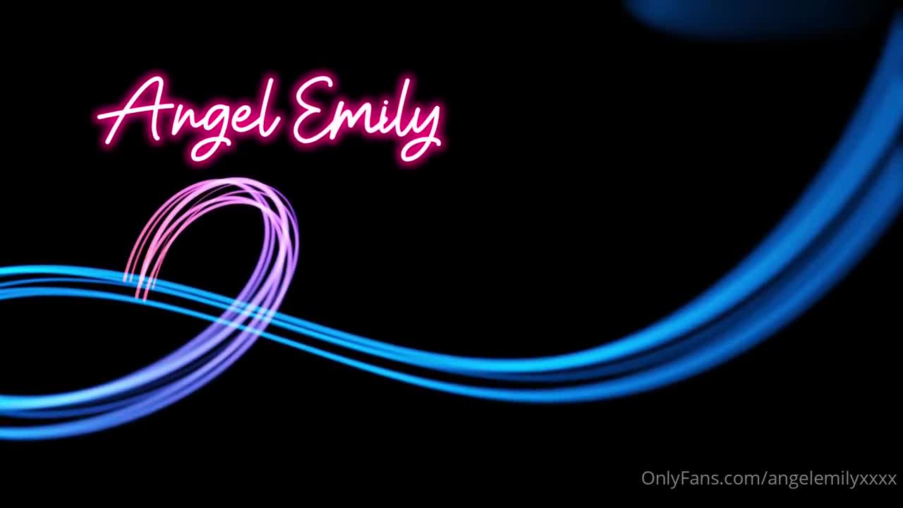 Angel Emily And Malia Lenoir – Initiation Gourmande