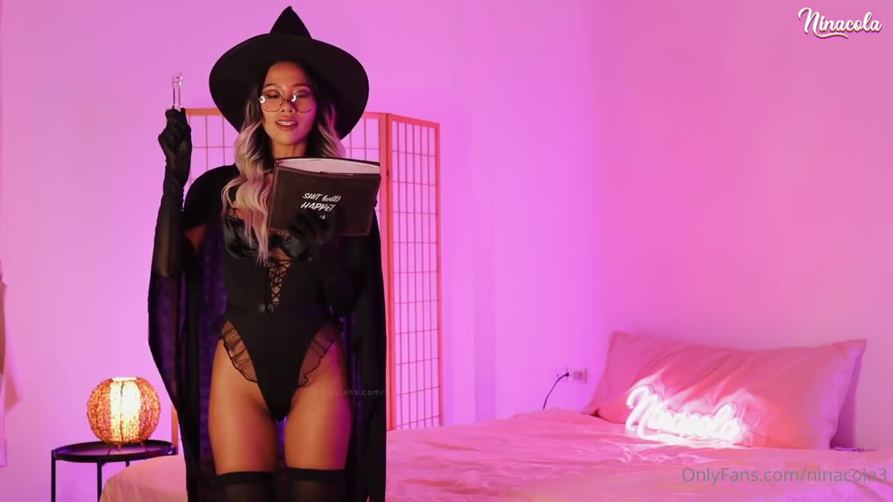 Ninacola – Sexy Witch Magic Intense Sex DP