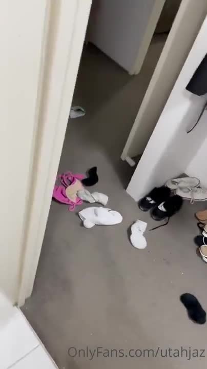 Utahjaz After Shower Sextape Video