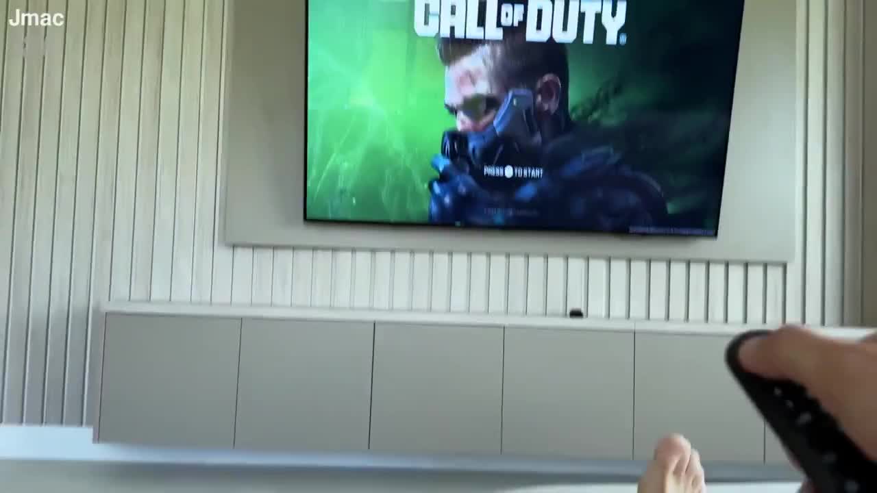 Sinatra Monroe Answers Jmac’s Call Of Booty