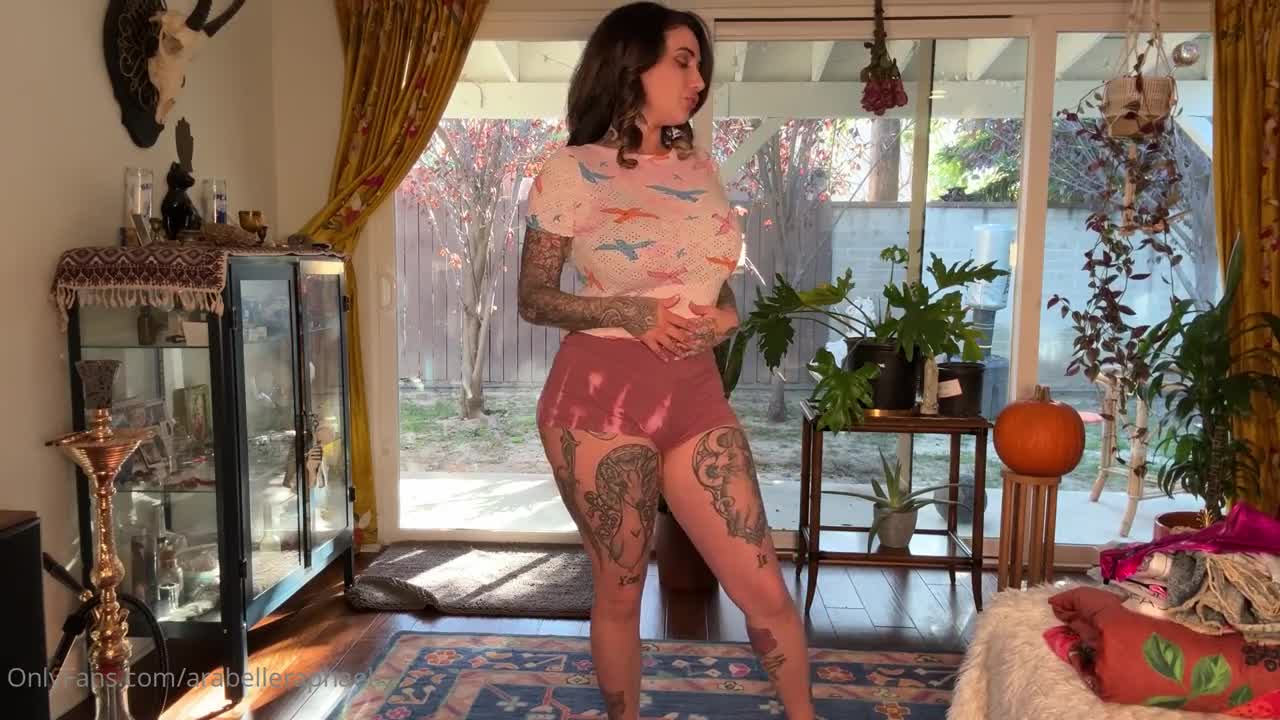 Arabelle Raphael – First Ever Try on Haul
