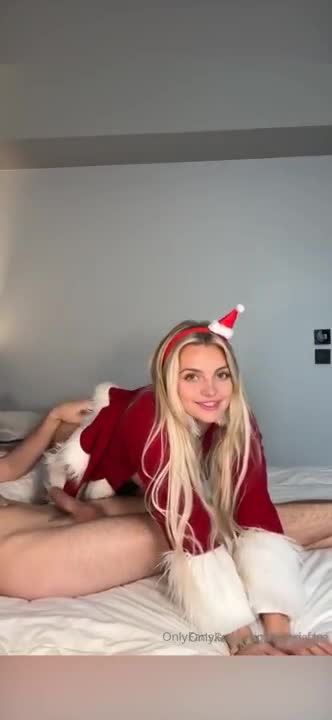 Trippie Bri Xmas Sex Tape Video