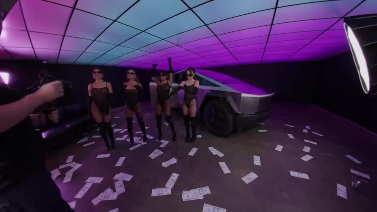 Ember Snow, Linda Lan, Nicole Doshi & Lulu Chu The Pussycat Girls VR To 2D
