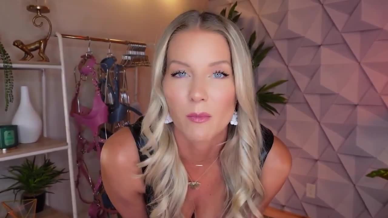 Kat Wonders Weekly 143 Video Leaked