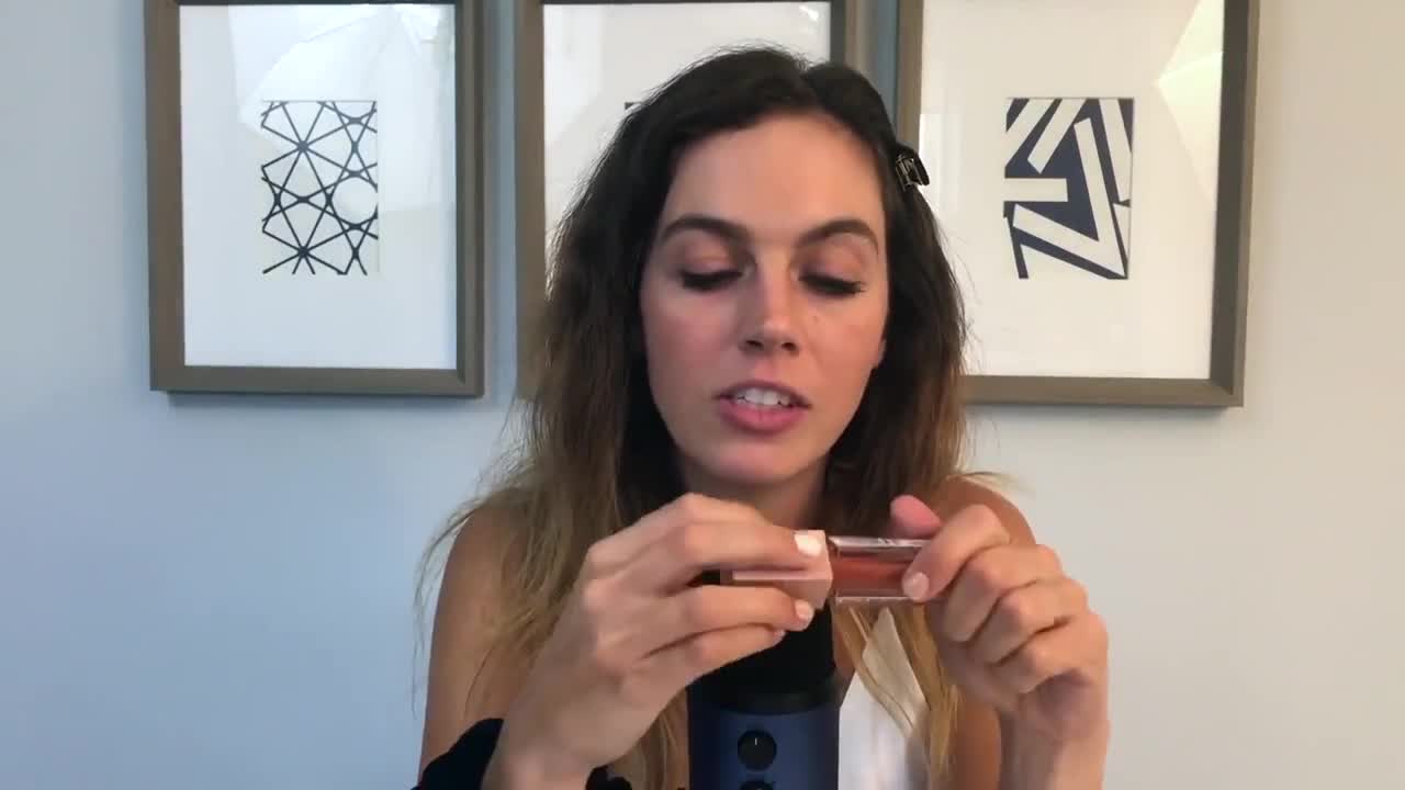 Miss Bell ASMR Kisses Video Leaked