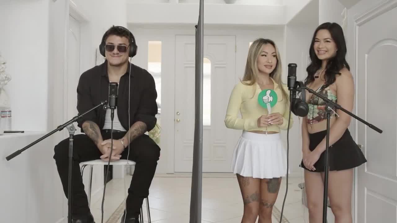Linda Lan & Scarlett Alexis Blinde Date 3-Way With 2 Asian Babe