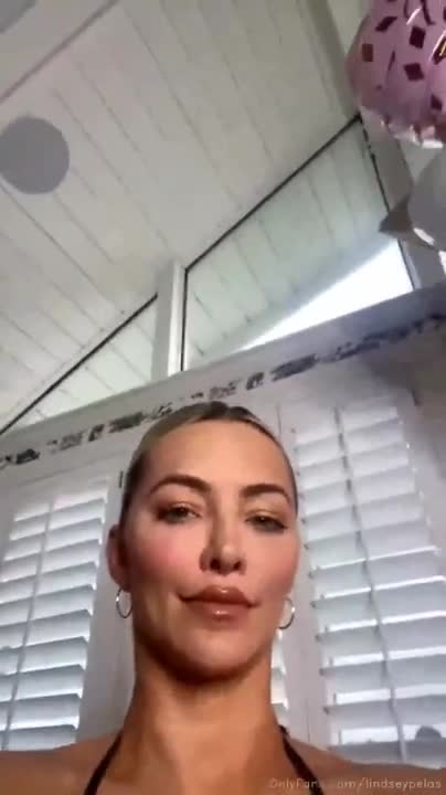 Lindsey Pelas Nude Birthday Livestream Video Leaked