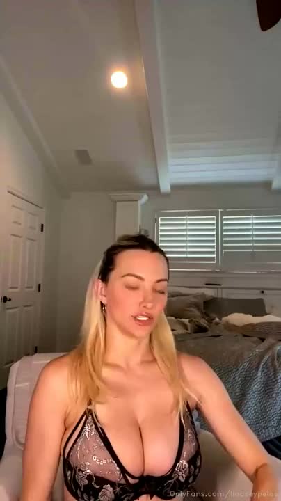 Lindsey Pelas See Through Top Livestream Video Leaked