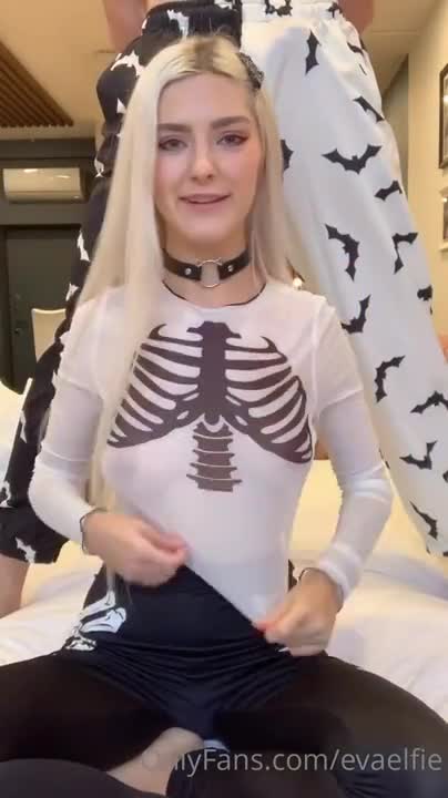 Eva Elfie Halloween Sex Tape Video Leaked