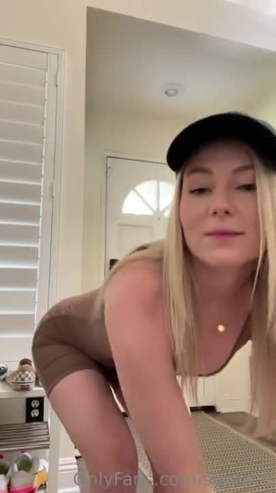 STPeach OnlyFans leaked STPeach $25 Package Delivery PPV Video Leaked on HDthot