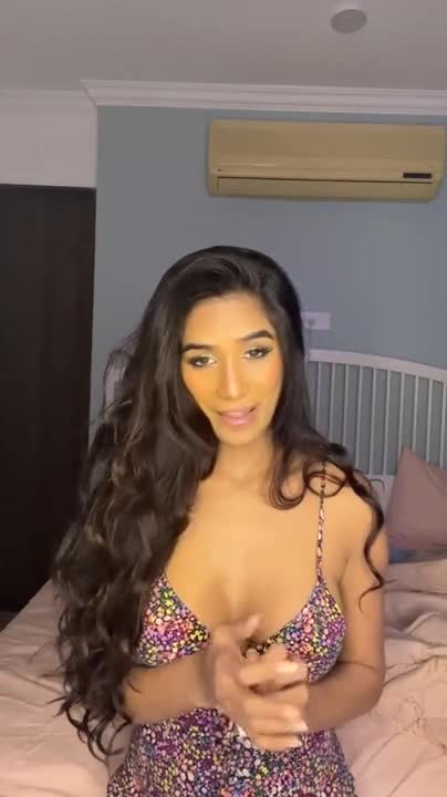 Poonam Pandey VIP Livestream Video Leaked