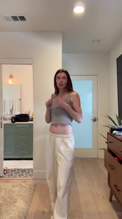 Erin Gilfoy Dress Try On Haul Video Leaked