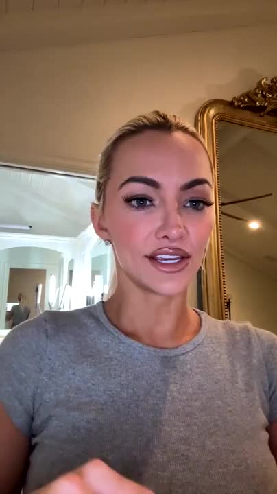 Lindsey Pelas Christmas Livestream Video Leaked