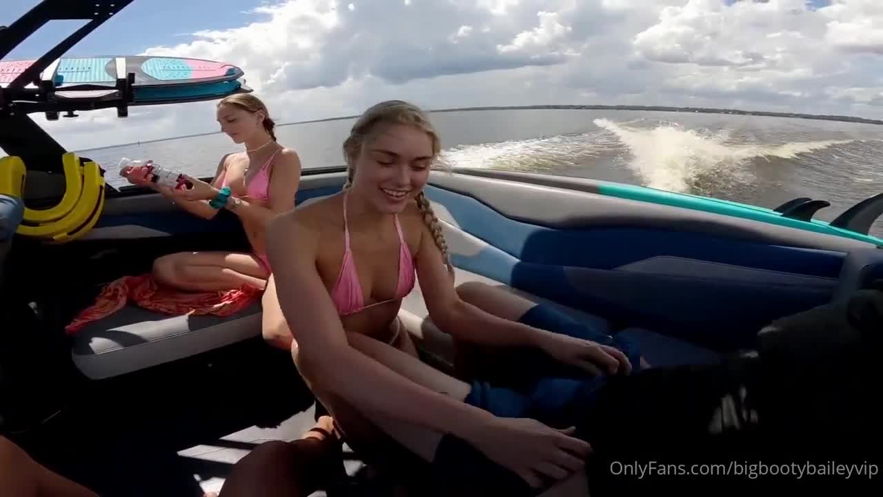 Coco_Koma Boat Foursome Video Leaked