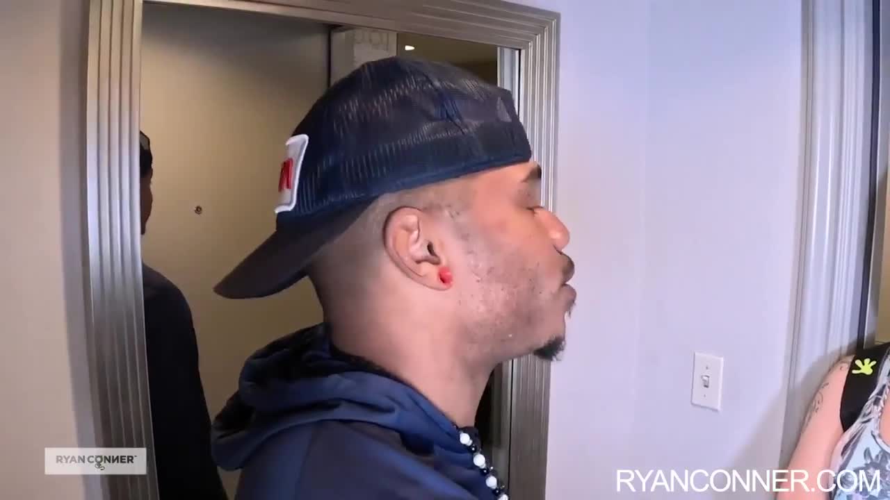 Ryan Conner Fucked On Massage Table By Musa