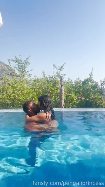 Yasmina Khan Pool Sex With Troy