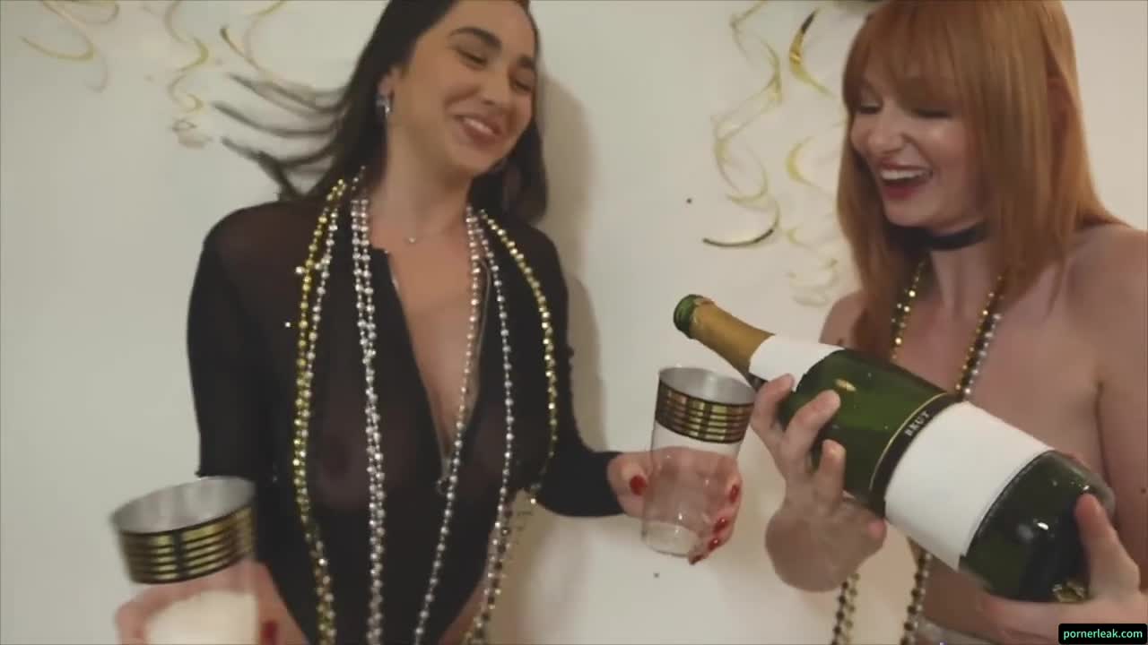 Karlee Grey And Lacy Lennon Hot Lesbian Nye Sex