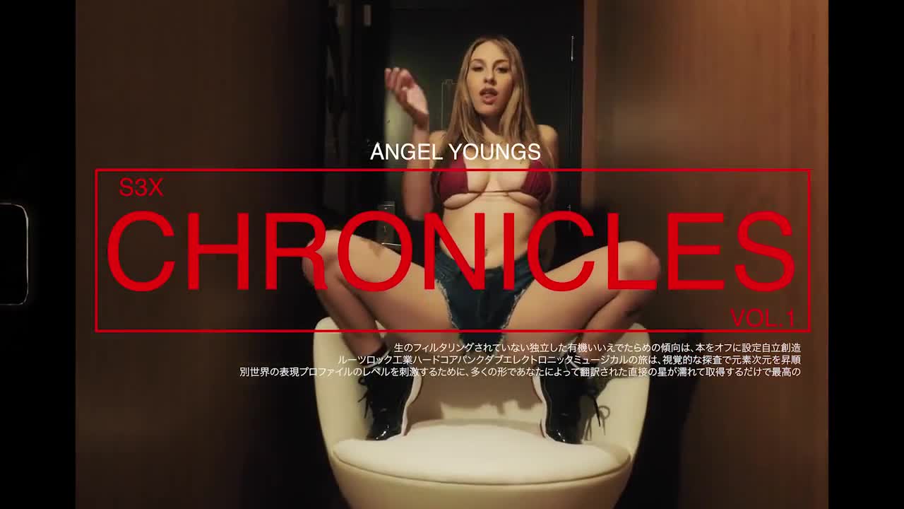 Lena Paul And Angel Youngs Blondes Run a Train On a Big Cock