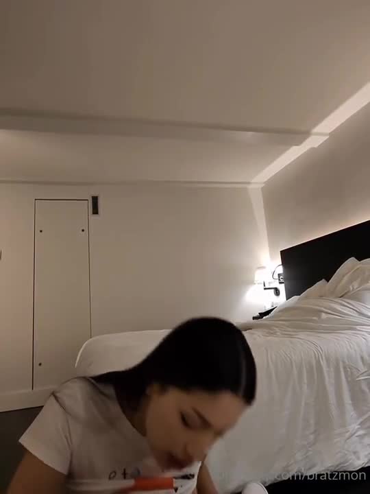 Valentina Olivas – My first EVER BJ + sextape + titty fuck video WITH FACE