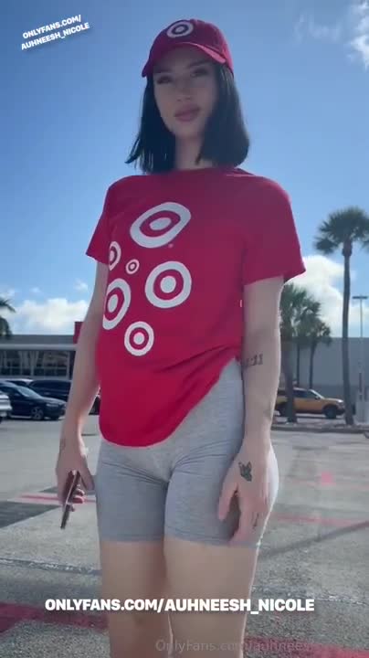 Auhneesh Nicole Sexy Target Employees Creampied In The Car