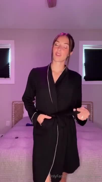 Skylar Blue – PPV Solo Vibrator Masturbation Video Leaked