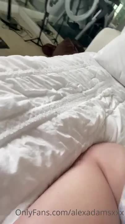 Kate Dee POV Morning Sex Tape With Alex Adams