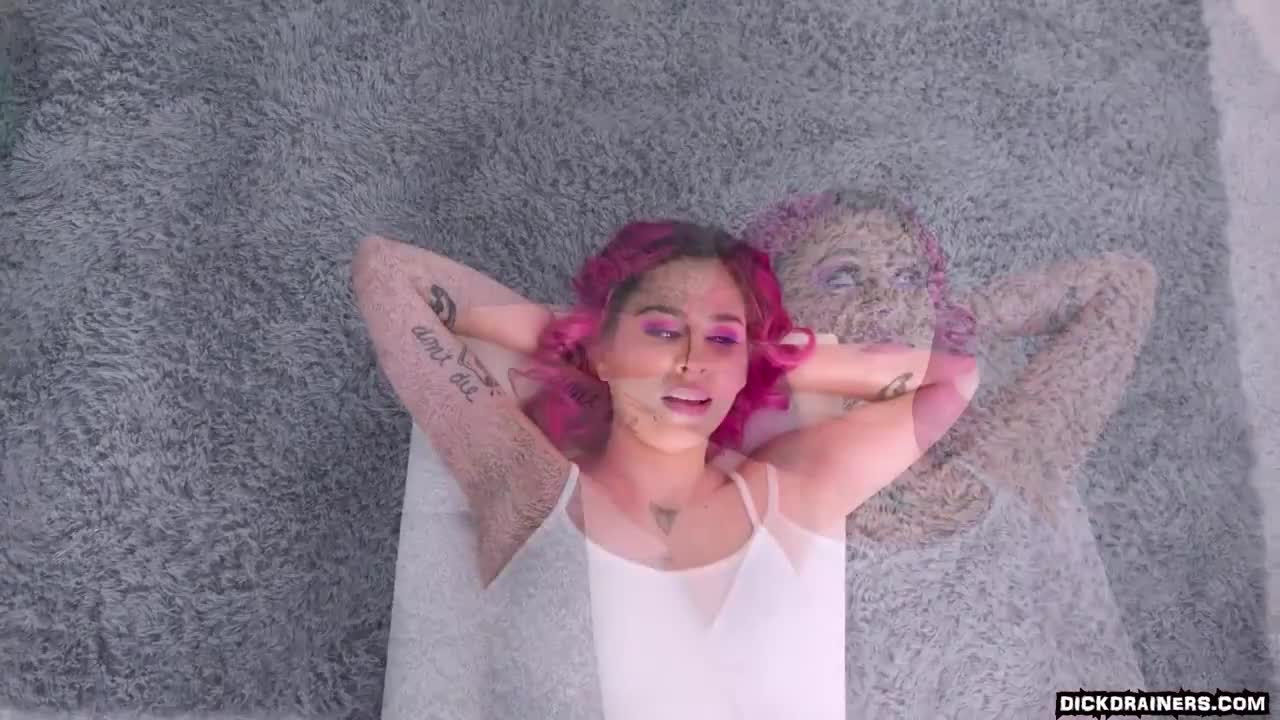 Kacie Castle Doctor Requires Head & Anal Exam From Patient Dickdrainers