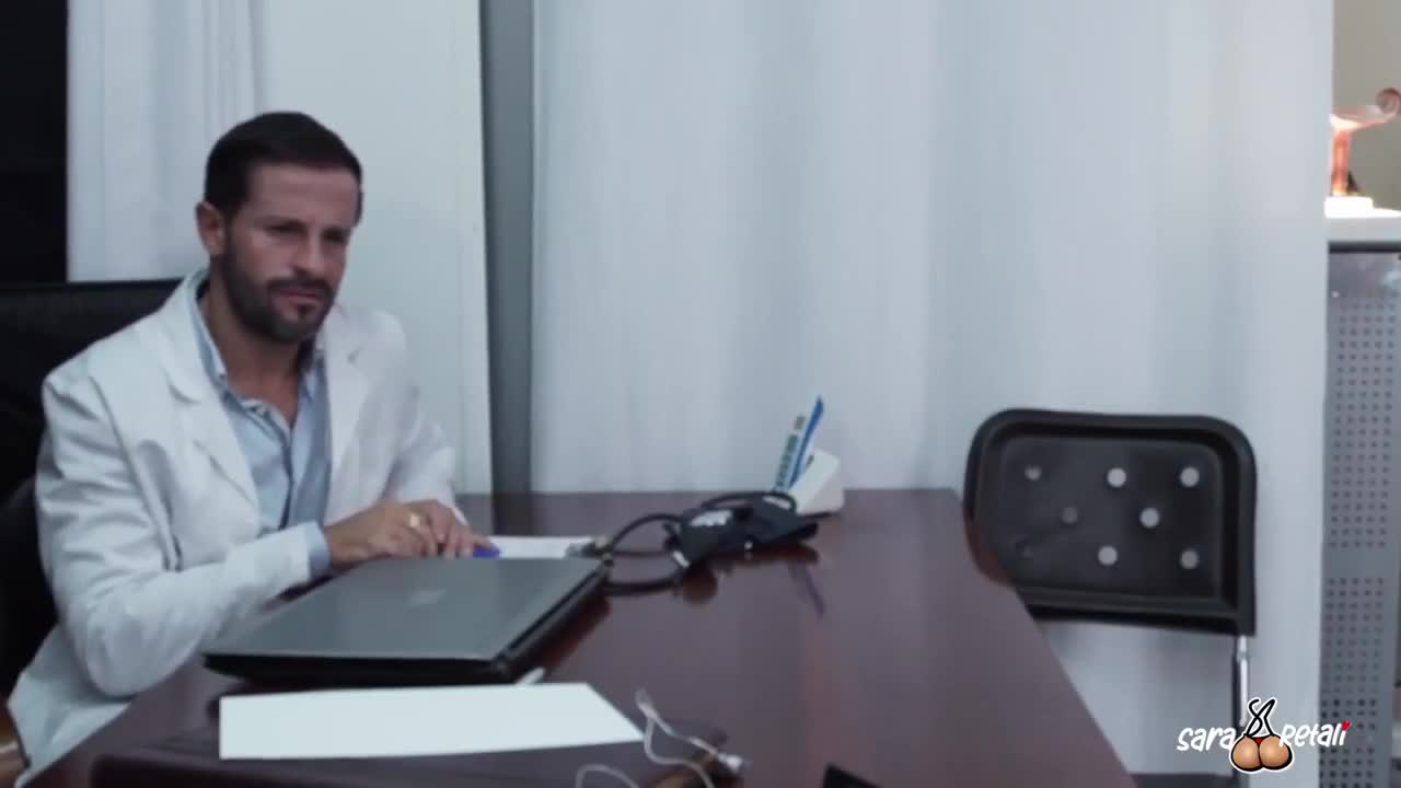 Sara Retali Hard Sex With The Gynecologyst