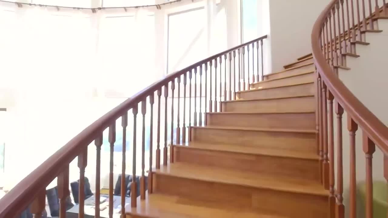 Eliza Ibarra Home Invasion VR To Normal