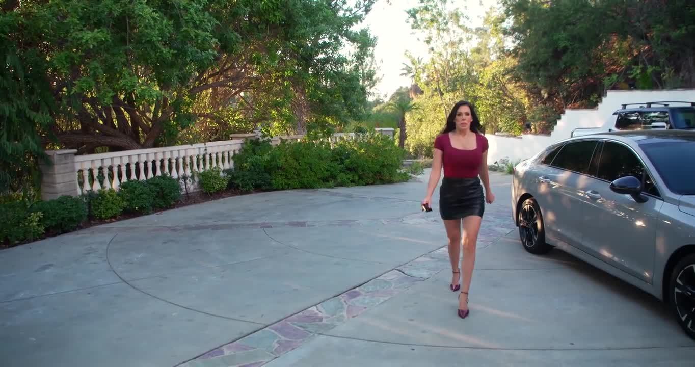 Reagan Foxx Naughty Neighbor MILF with Big Tits in Forbidden Affair