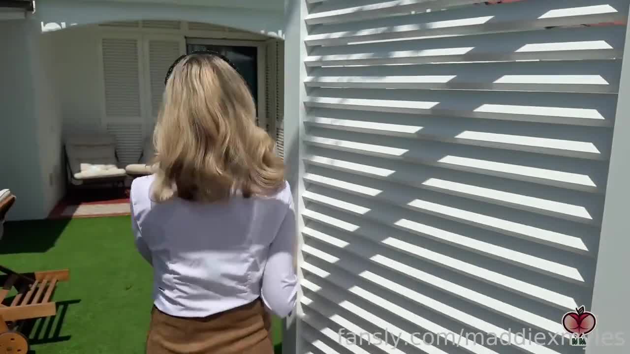 MaddiexMyles – Estate Agent Roleplay 3some With Maddie And Jack