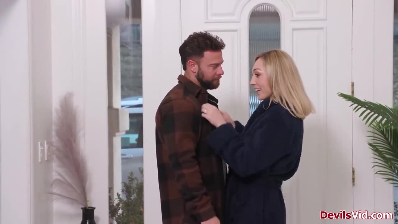 Lily LaBeau’s Nuru Massage Turns Into Sex