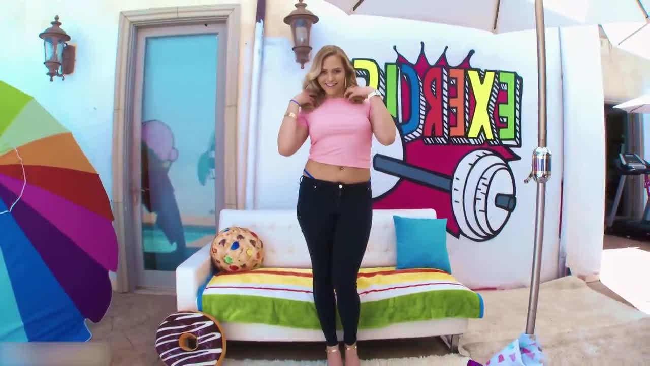 Mia Malkova Gets Cum In Mouth After Anal