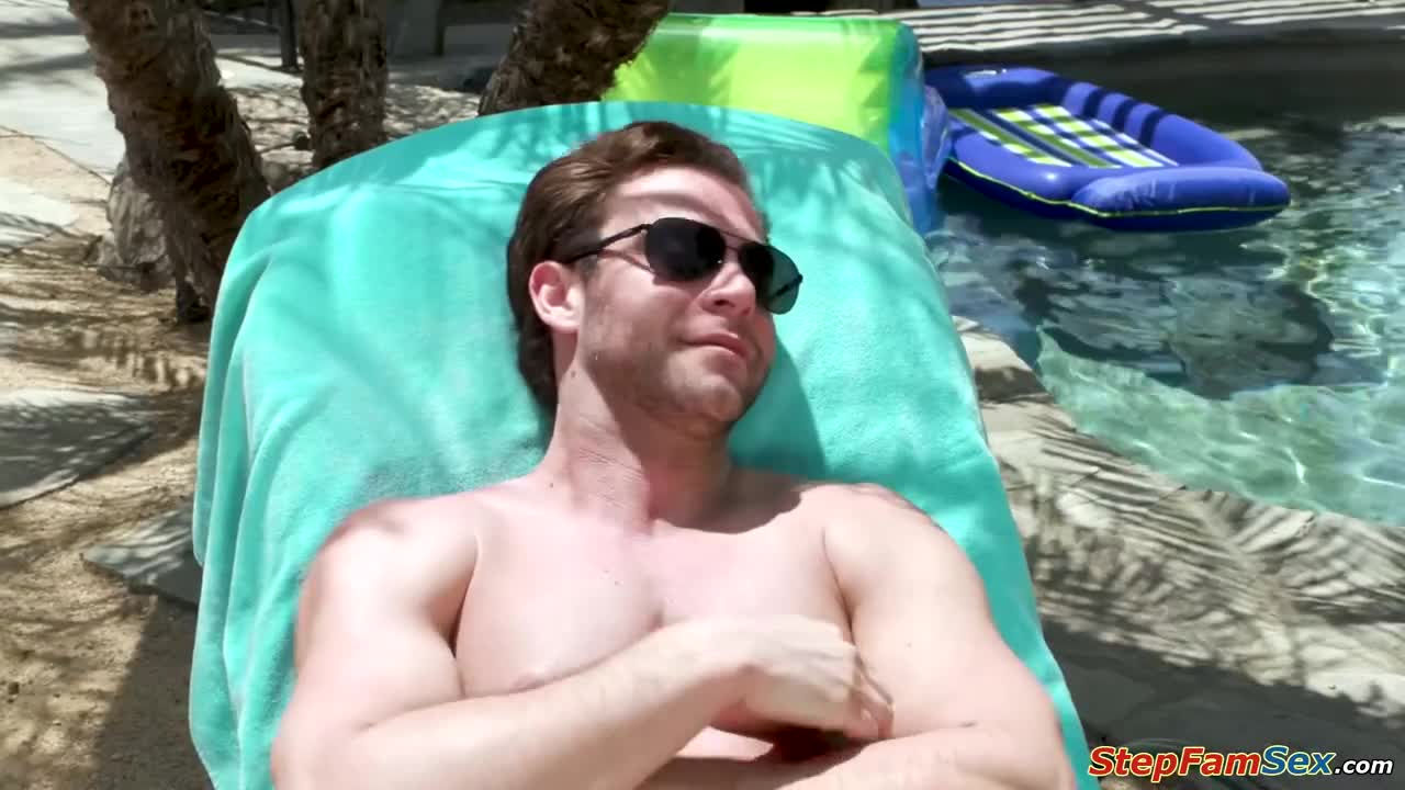 Penelope Kay Convinces Stepdad To Fuck