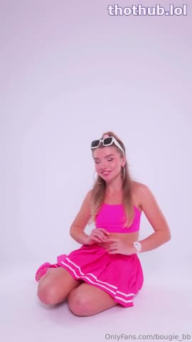 Brie Belle aka Bougie_BB - Slutty Barbie
